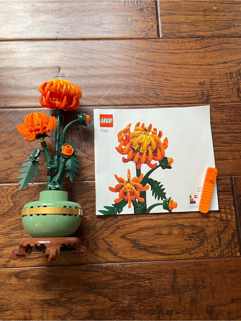 LEGO CHRYSANTHEMUM ~ 10368 / BOTANICAL COLLECTION / WITH BUILDING INSTRUCTIONS